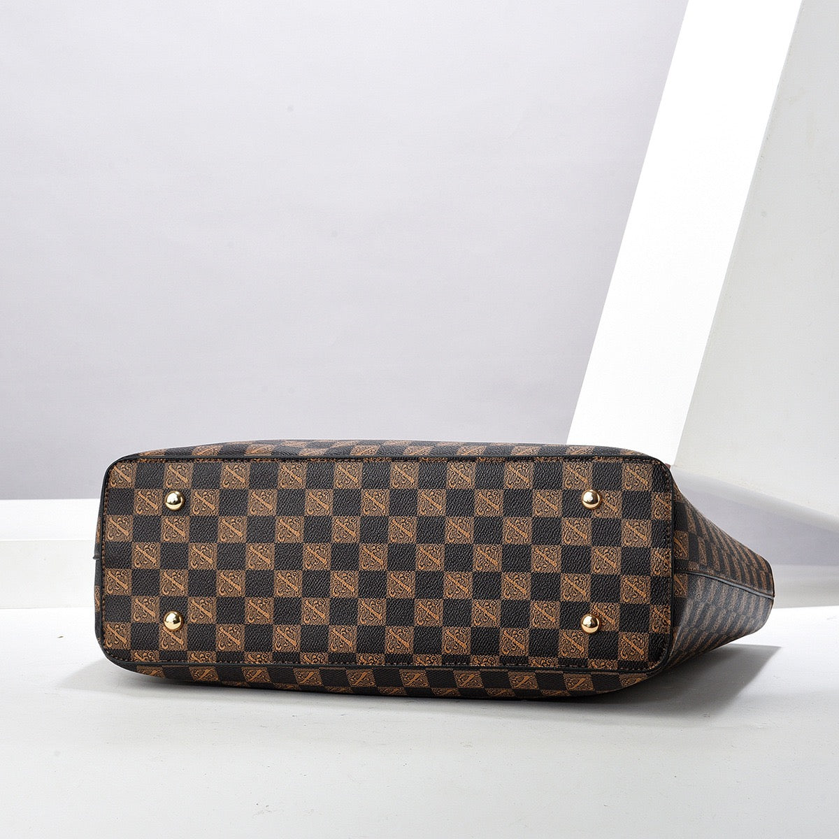 Checkboard Tote Bag – Large Mum Bag with Shoulder & Crossbody Options